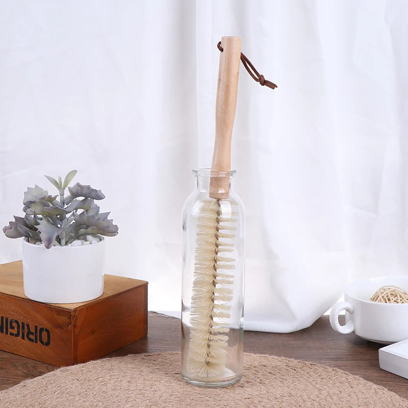 Hot sale Wooden Long Handle Brush Unique design For Baby Bottles Scrubbing Cleaning Tool Kitchen Cleaner For Washing Cleaning