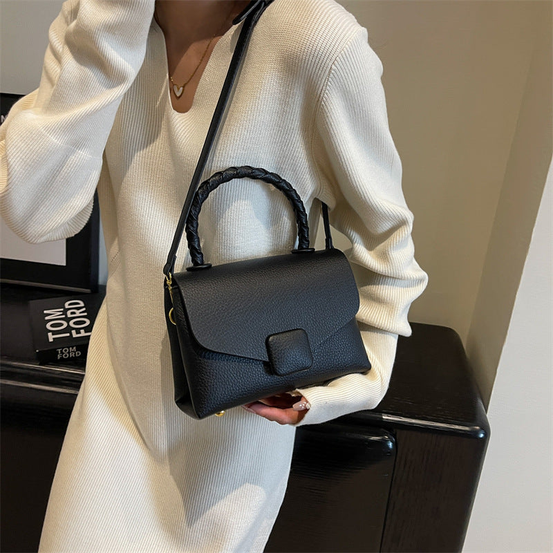 Cross-border 2023 autumn and winter new popular bags for women ins simple shoulder messenger bag versatile small square bags