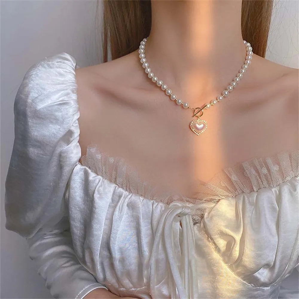 Fashion Imitation Pearls Collar Vinatge ABS Pearl Pendant Necklace For Women Simple OT Buckle Clavicle Chain Party Jewelry