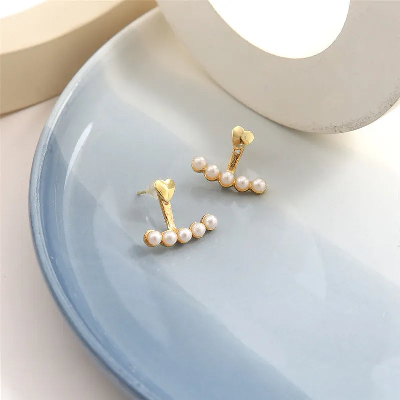 WUKALO 2023 New Elegant Gold Color Heart Pearl Stud Earrings Korean Fashion Jewelry For Woman Girls Accessories Wholesale