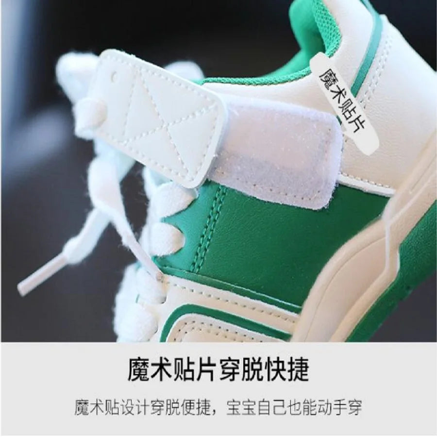 Children's Cricket Shoes 2023 Autumn New Girls' Versatile Breathable Sports Shoes Boys' Soft Sole Casual Flat Bottom White Shoes