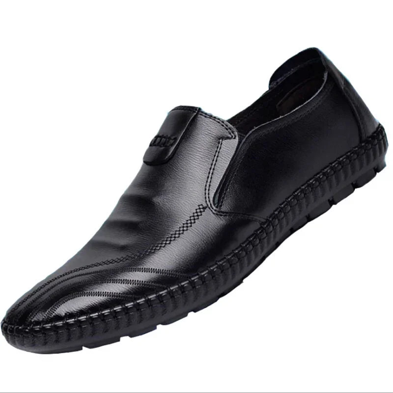 Men Casual Loafers Comfortable Lightweigh Walking Footwear Moccasins Breathable Slip on Male Leather Shoes Zapatos Hombre