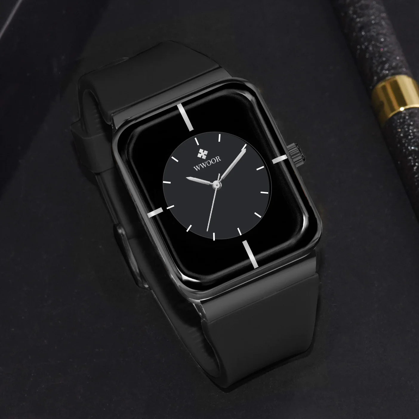 ساعات رجالية جديدة من WWOOR 2024، ساعة يد كوارتز مربعة فاخرة للرجال، ساعة كاجوال فريدة من نوعها مقاومة للماء للرجال