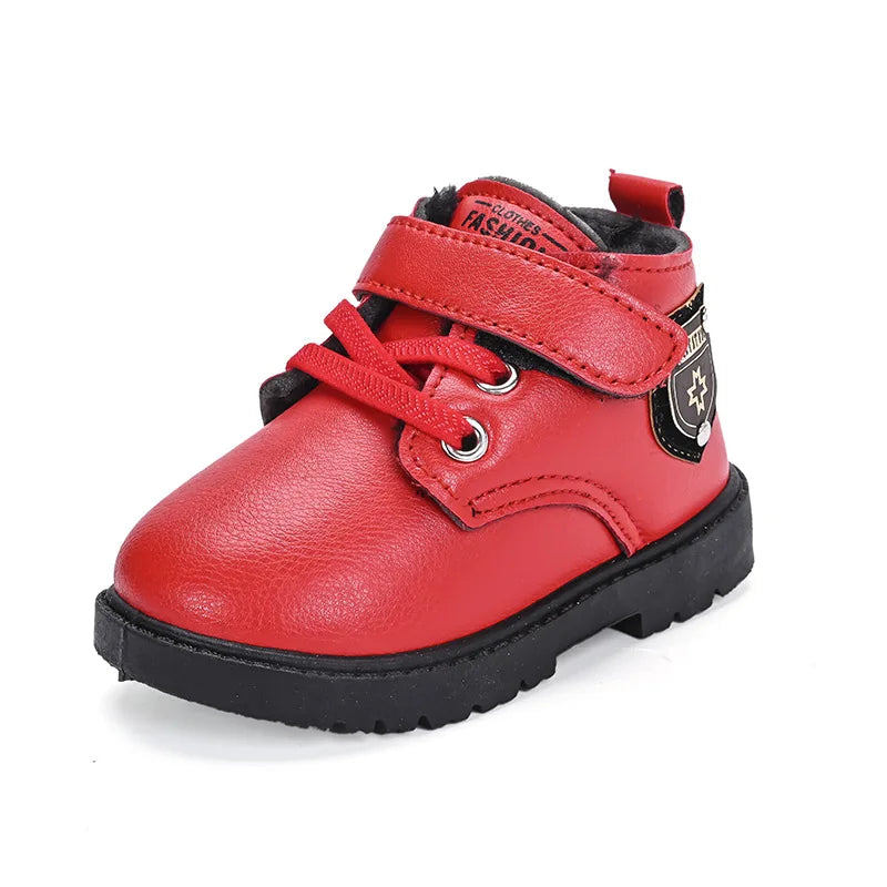 أحذية ثلجية سميكة ودافئة من القطيفة للأولاد والبنات جديدة للشتاء لعام 2023 أحذية قطنية مقاومة للماء للأطفال XZ208