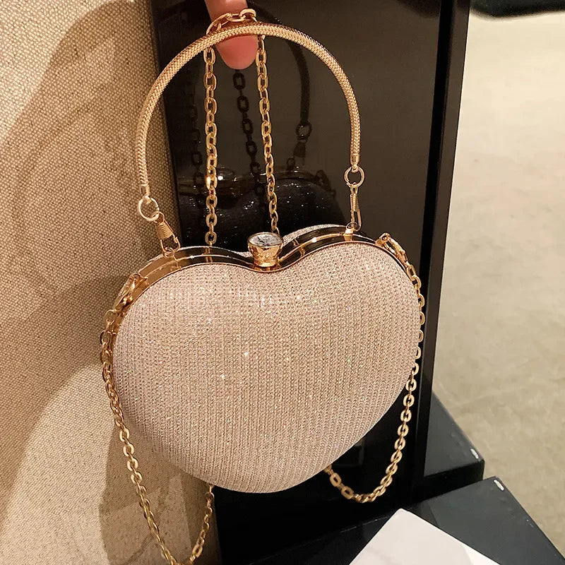 Evening Clutch Bag Women Bag Shiny Handbag Heart Shape Metal Clutches Bag Fashion Chain Shoulder Crossbody Bag Luxury Lady Purse